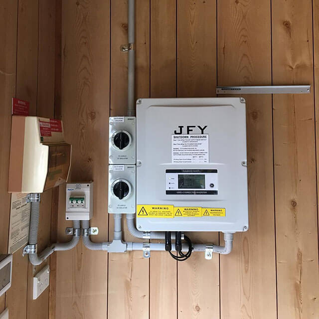 1.5KW Grid-connected solar inverter in Australia